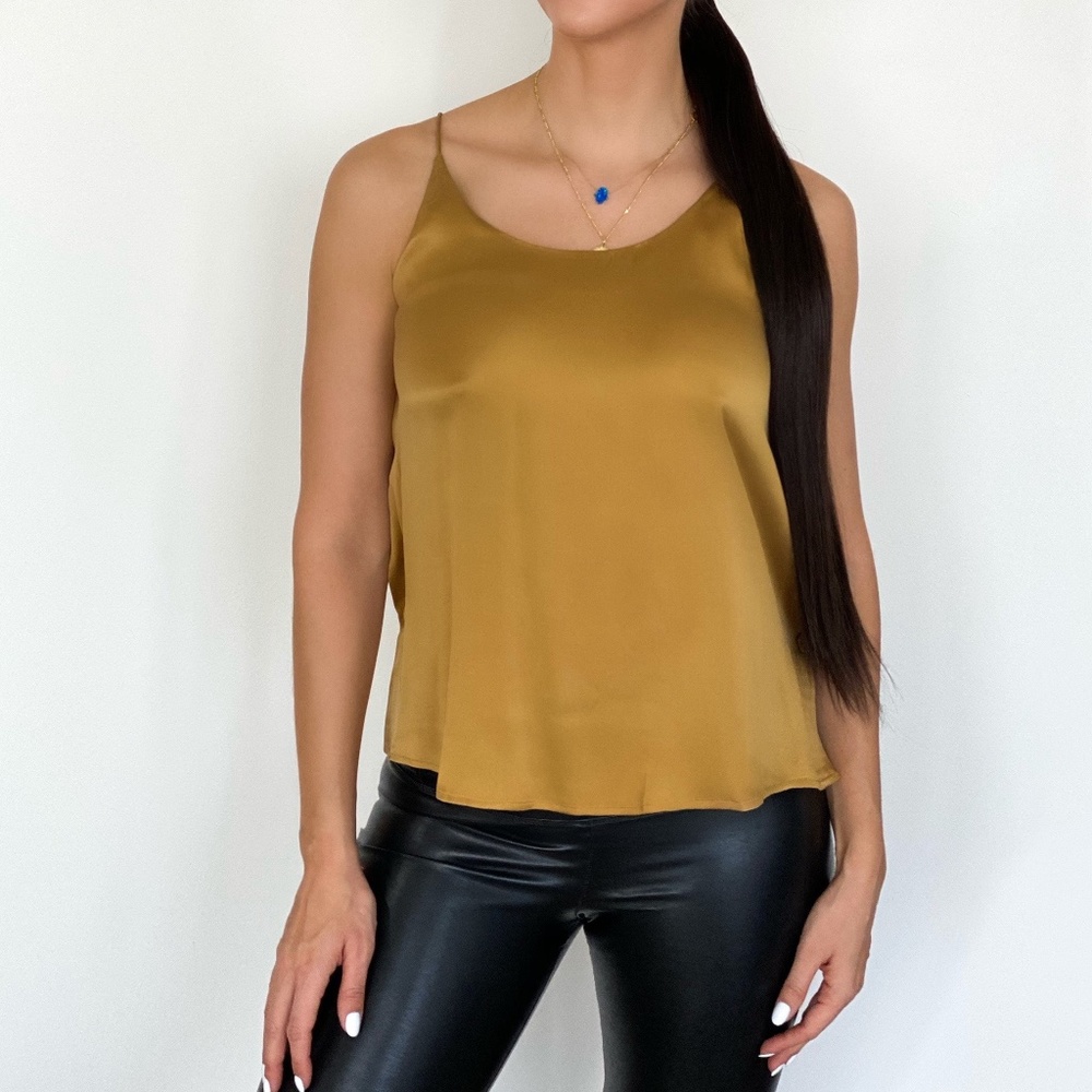 Silk camisole top spaghetti straps & crew neck